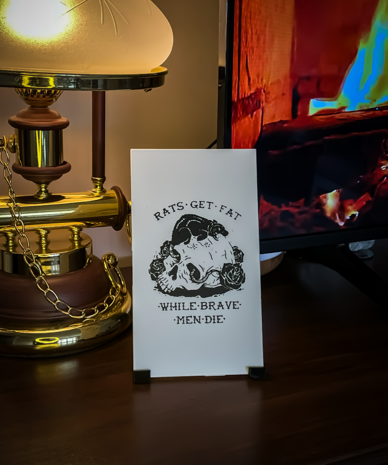 “Rats Get Fat” - Kabartmalı Dekoratif Parça